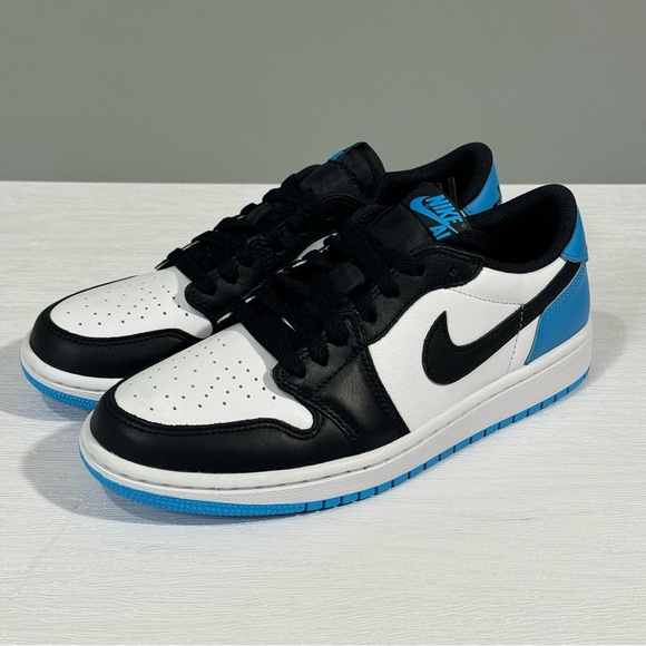 The Jordan 1 Retro Low OG Black Dark Powder Blue (Women's) 8.5W/7M BRAND NEW!! - Picture 1 of 9